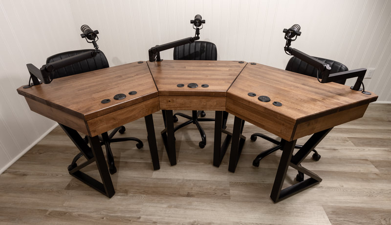 Bronze Oak Podcast Table